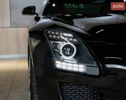 Черный Мерседес SLS AMG, объемом двигателя 6.21 л и пробегом 2 тыс. км за 350000 $, фото 12 на Automoto.ua