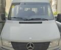 Сірий Мерседес Sprinter 208 груз.-пасс., об'ємом двигуна 2.3 л та пробігом 350 тис. км за 5000 $, фото 1 на Automoto.ua