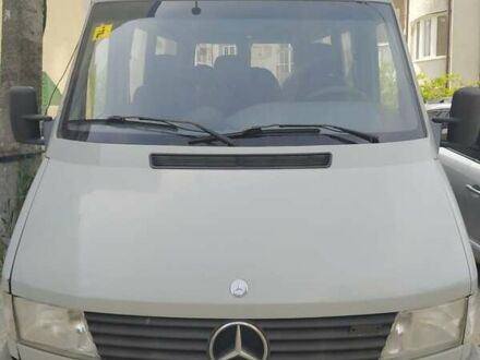 Мерседес Sprinter 208 груз.-пасс. 1997 в Львове на Automoto.ua Серый Мерседес Sprinter 208 груз.-пасс., объемом двигателя 2.3 л и пробегом 350 тыс. км за 5000 $, фото 1 на Automoto.ua