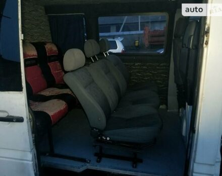 Білий Мерседес Sprinter 313 груз.-пасс., об'ємом двигуна 2.2 л та пробігом 340 тис. км за 7700 $, фото 25 на Automoto.ua