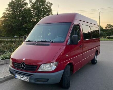 Красный Мерседес Sprinter 313 груз.-пасс., объемом двигателя 2.1 л и пробегом 400 тыс. км за 9000 $, фото 2 на Automoto.ua