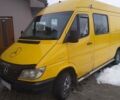 Желтый Мерседес Sprinter 313 груз.-пасс., объемом двигателя 2.2 л и пробегом 278 тыс. км за 5900 $, фото 1 на Automoto.ua