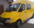 Жовтий Мерседес Sprinter 313 груз.-пасс., об'ємом двигуна 2.2 л та пробігом 278 тис. км за 5900 $, фото 1 на Automoto.ua