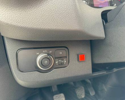 Белый Мерседес Спринтер 314 пасс., объемом двигателя 2.2 л и пробегом 215 тыс. км за 36490 $, фото 9 на Automoto.ua