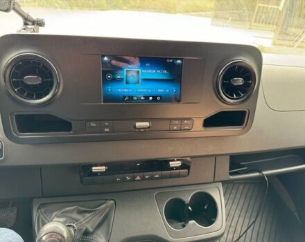 Белый Мерседес Спринтер 314 пасс., объемом двигателя 2.2 л и пробегом 215 тыс. км за 36490 $, фото 12 на Automoto.ua