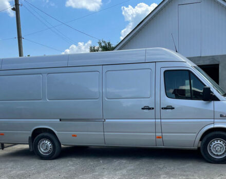 Серый Мерседес Спринтер 316 груз., объемом двигателя 1.7 л и пробегом 400 тыс. км за 7500 $, фото 1 на Automoto.ua