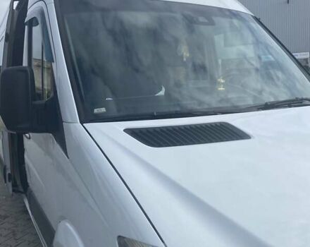 Білий Мерседес Спрінтер 319 пас., об'ємом двигуна 3 л та пробігом 670 тис. км за 26500 $, фото 11 на Automoto.ua