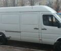 Белый Мерседес Спринтер 413 груз., объемом двигателя 2.2 л и пробегом 350 тыс. км за 12500 $, фото 4 на Automoto.ua