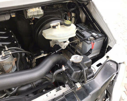 Білий Мерседес Спрінтер 413 пас., об'ємом двигуна 2.2 л та пробігом 225 тис. км за 17500 $, фото 47 на Automoto.ua