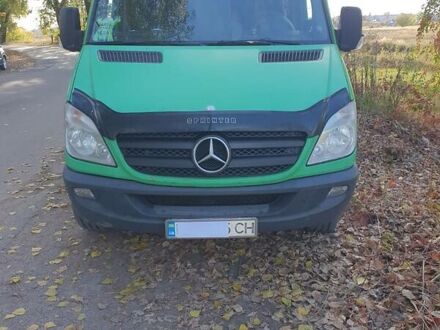 Мерседес Sprinter 419 пасс. 2011 в Житомире на Automoto.ua Мерседес Sprinter 419 пасс., объемом двигателя 0 л и пробегом 592 тыс. км за 19000 $, фото 1 на Automoto.ua