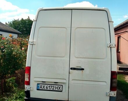 Белый Мерседес Sprinter, объемом двигателя 2.3 л и пробегом 600 тыс. км за 3500 $, фото 2 на Automoto.ua
