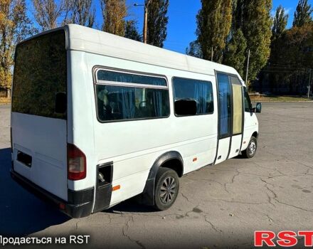 Белый Мерседес Sprinter, объемом двигателя 29 л и пробегом 200 тыс. км за 6300 $, фото 3 на Automoto.ua