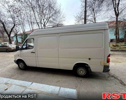 Белый Мерседес Sprinter, объемом двигателя 2.3 л и пробегом 300 тыс. км за 5200 $, фото 3 на Automoto.ua
