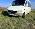 Белый Мерседес Sprinter, объемом двигателя 2.2 л и пробегом 700 тыс. км за 10000 $, фото 1 на Automoto.ua