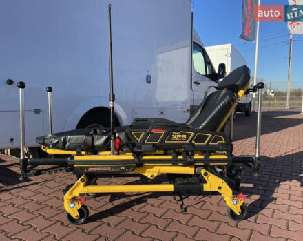 Белый Мерседес Sprinter, объемом двигателя 3 л и пробегом 251 тыс. км за 27815 $, фото 29 на Automoto.ua