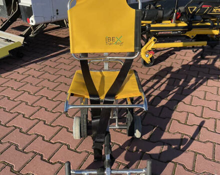 Белый Мерседес Sprinter, объемом двигателя 3 л и пробегом 251 тыс. км за 27815 $, фото 30 на Automoto.ua