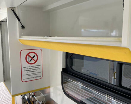 Белый Мерседес Sprinter, объемом двигателя 3 л и пробегом 251 тыс. км за 27815 $, фото 13 на Automoto.ua