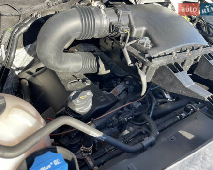 Белый Мерседес Sprinter, объемом двигателя 3 л и пробегом 251 тыс. км за 27815 $, фото 40 на Automoto.ua