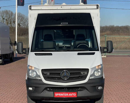 Белый Мерседес Sprinter, объемом двигателя 3 л и пробегом 251 тыс. км за 27815 $, фото 1 на Automoto.ua