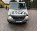 Белый Мерседес Sprinter, объемом двигателя 2.15 л и пробегом 416 тыс. км за 15000 $, фото 2 на Automoto.ua