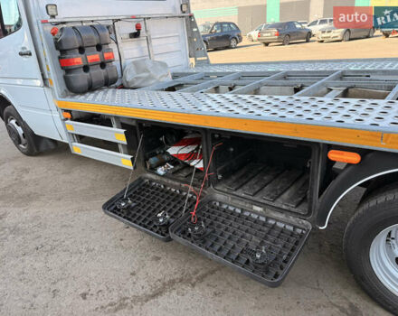 Білий Мерседес Sprinter, об'ємом двигуна 2.69 л та пробігом 496 тис. км за 18500 $, фото 21 на Automoto.ua