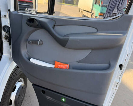 Білий Мерседес Sprinter, об'ємом двигуна 2.69 л та пробігом 496 тис. км за 18500 $, фото 9 на Automoto.ua