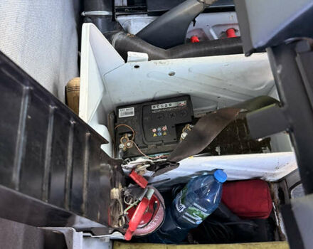 Білий Мерседес Sprinter, об'ємом двигуна 2.69 л та пробігом 496 тис. км за 18500 $, фото 8 на Automoto.ua