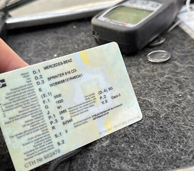 Белый Мерседес Sprinter, объемом двигателя 2.69 л и пробегом 295 тыс. км за 14999 $, фото 43 на Automoto.ua