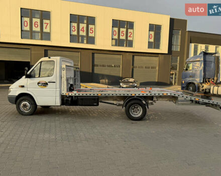 Белый Мерседес Sprinter, объемом двигателя 2.69 л и пробегом 295 тыс. км за 14999 $, фото 22 на Automoto.ua