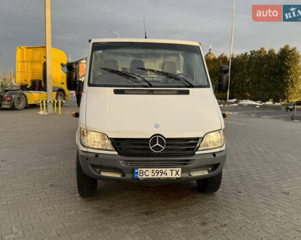 Белый Мерседес Sprinter, объемом двигателя 2.69 л и пробегом 295 тыс. км за 14999 $, фото 5 на Automoto.ua