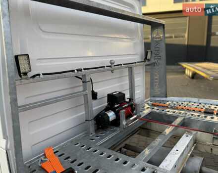 Белый Мерседес Sprinter, объемом двигателя 2.69 л и пробегом 295 тыс. км за 14999 $, фото 25 на Automoto.ua