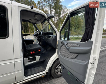 Білий Мерседес Sprinter, об'ємом двигуна 2.69 л та пробігом 350 тис. км за 19999 $, фото 13 на Automoto.ua