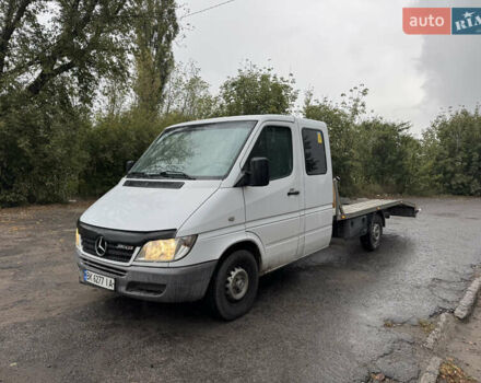 Белый Мерседес Sprinter, объемом двигателя 2.69 л и пробегом 588 тыс. км за 15200 $, фото 4 на Automoto.ua