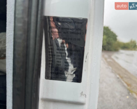 Белый Мерседес Sprinter, объемом двигателя 2.69 л и пробегом 588 тыс. км за 15200 $, фото 18 на Automoto.ua