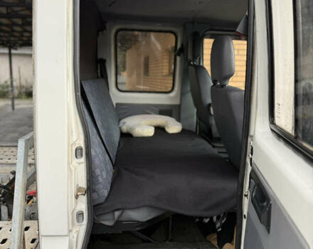 Белый Мерседес Sprinter, объемом двигателя 2.15 л и пробегом 789 тыс. км за 10500 $, фото 16 на Automoto.ua