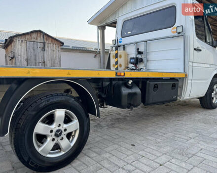 Білий Мерседес Sprinter, об'ємом двигуна 2.15 л та пробігом 700 тис. км за 10950 $, фото 31 на Automoto.ua