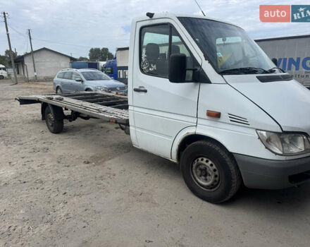 Белый Мерседес Sprinter, объемом двигателя 2.69 л и пробегом 900 тыс. км за 8700 $, фото 1 на Automoto.ua