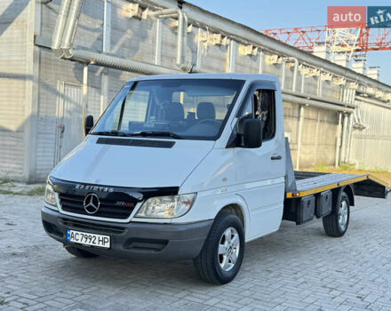 Білий Мерседес Sprinter, об'ємом двигуна 2.15 л та пробігом 700 тис. км за 10950 $, фото 3 на Automoto.ua
