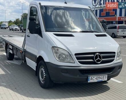 Белый Мерседес Sprinter, объемом двигателя 2.15 л и пробегом 625 тыс. км за 15000 $, фото 3 на Automoto.ua