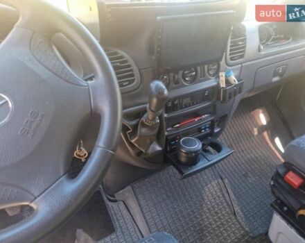 Белый Мерседес Sprinter, объемом двигателя 2.15 л и пробегом 598 тыс. км за 13800 $, фото 6 на Automoto.ua