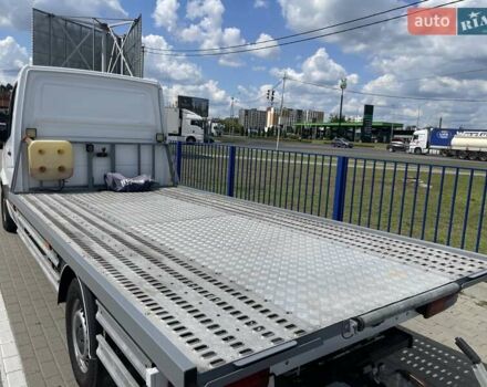 Белый Мерседес Sprinter, объемом двигателя 2.15 л и пробегом 625 тыс. км за 15000 $, фото 12 на Automoto.ua