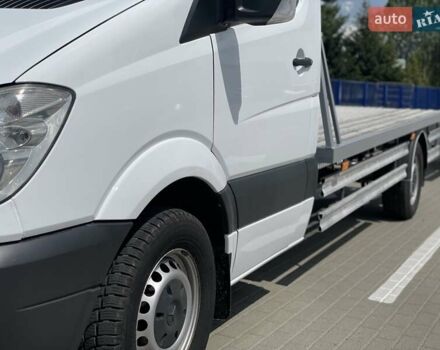 Белый Мерседес Sprinter, объемом двигателя 2.15 л и пробегом 625 тыс. км за 15000 $, фото 1 на Automoto.ua