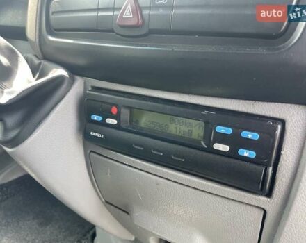Белый Мерседес Sprinter, объемом двигателя 2.15 л и пробегом 625 тыс. км за 15000 $, фото 29 на Automoto.ua