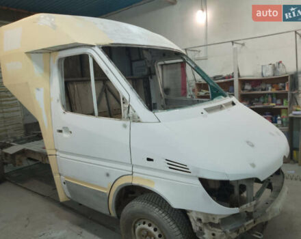 Білий Мерседес Sprinter, об'ємом двигуна 2.15 л та пробігом 300 тис. км за 14800 $, фото 24 на Automoto.ua