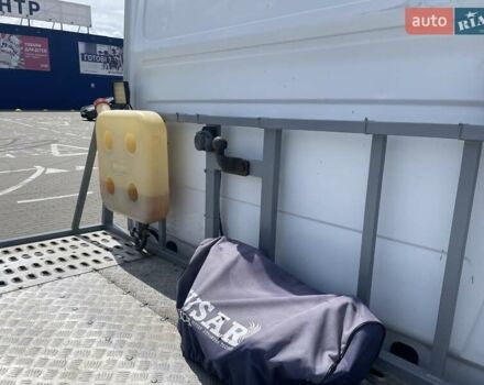 Белый Мерседес Sprinter, объемом двигателя 2.15 л и пробегом 625 тыс. км за 15000 $, фото 22 на Automoto.ua