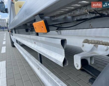 Белый Мерседес Sprinter, объемом двигателя 2.15 л и пробегом 625 тыс. км за 15000 $, фото 7 на Automoto.ua