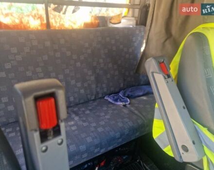 Белый Мерседес Sprinter, объемом двигателя 2.15 л и пробегом 598 тыс. км за 13800 $, фото 26 на Automoto.ua