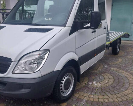 Белый Мерседес Sprinter, объемом двигателя 2.14 л и пробегом 205 тыс. км за 15000 $, фото 2 на Automoto.ua
