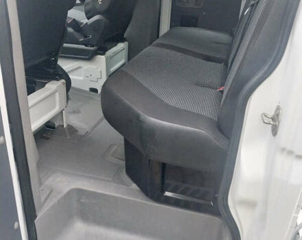 Белый Мерседес Sprinter, объемом двигателя 2.14 л и пробегом 205 тыс. км за 15000 $, фото 18 на Automoto.ua
