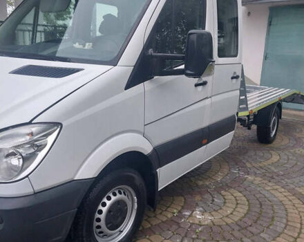 Белый Мерседес Sprinter, объемом двигателя 2.14 л и пробегом 205 тыс. км за 15000 $, фото 4 на Automoto.ua